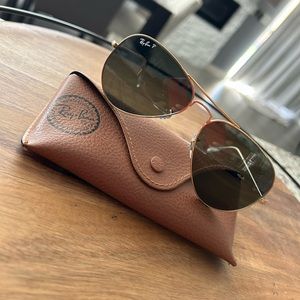 Ray-Ban polarize Aviator (RB3025) sunglasses